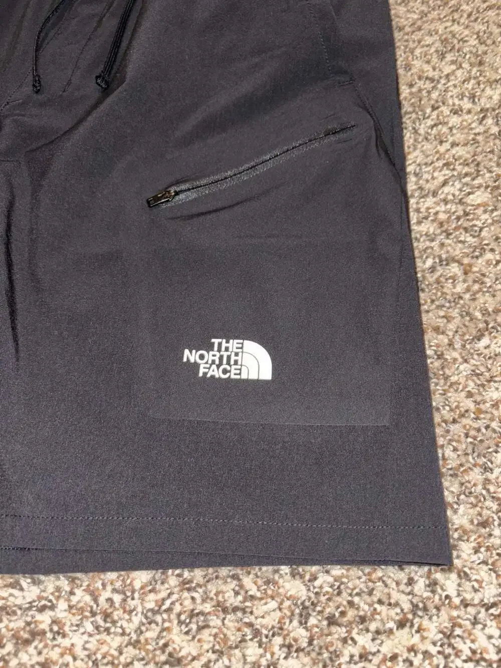 The North Face Men's Lightstride 9-inch Shorts. Medium. NEW